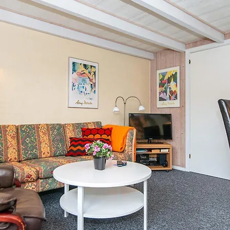 Holiday home Ciii *